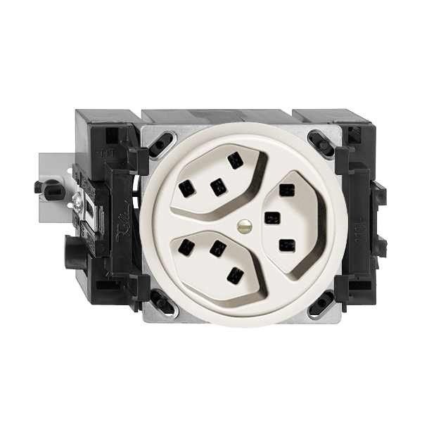 EB-Steckdose 3×T23 16A ws 53mm